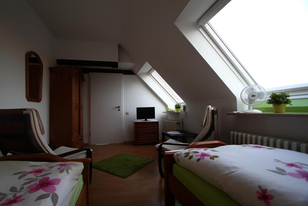 Christianes Gaestehaus Düsseldorf Exteriör bild